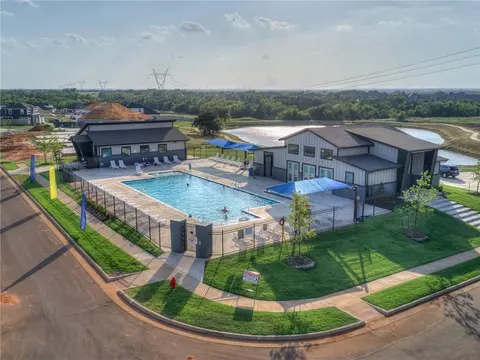 8304 NW 151 Ter, Edmond, OK 73013