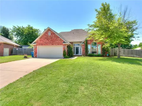 304 Whitman Ct, Edmond, OK 73003