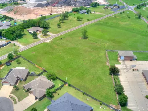 S Eastern Avenue, Moore, OK 73069 photo 4