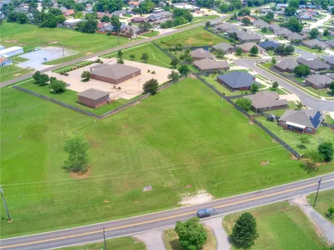 S Eastern Avenue, Moore, OK 73069 photo 7