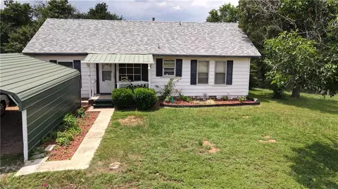 4105 S Henney Rd, Choctaw, OK 73020