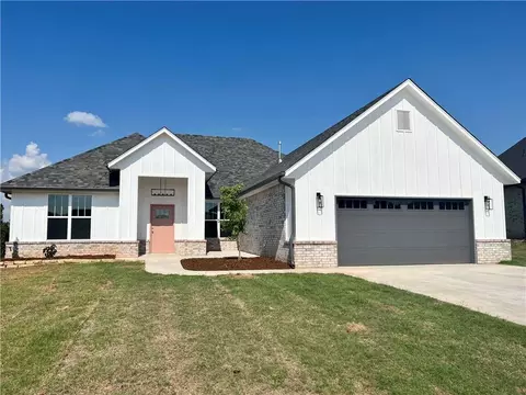 2685 Somerset Dr, Shawnee, OK 74804