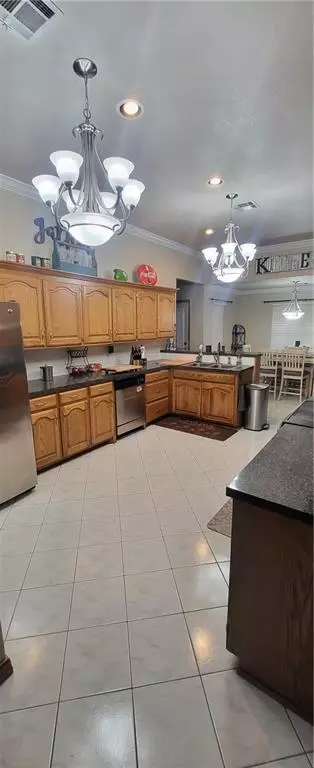 817 Jamestown Dr, Altus, OK 73521 photo 15