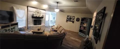 817 Jamestown Dr, Altus, OK 73521 photo 12