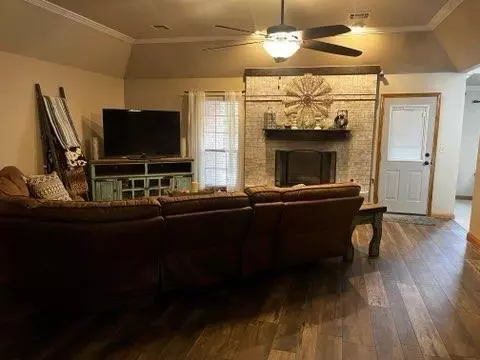 817 Jamestown Dr, Altus, OK 73521 photo 13