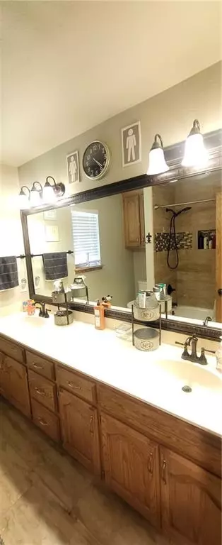 817 Jamestown Dr, Altus, OK 73521 photo 35
