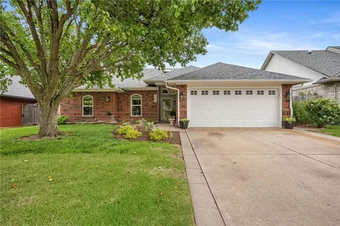 1517 Oriole Dr, Norman, OK 73071 photo 1
