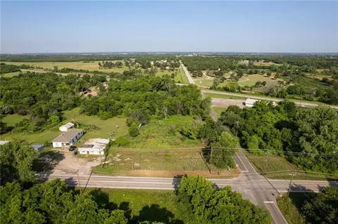 10910 E Wilshire Blvd, Spencer, OK 73084