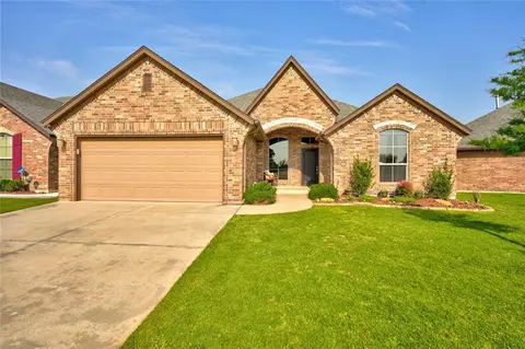 17305 Serrano Dr, Oklahoma City, OK 73170