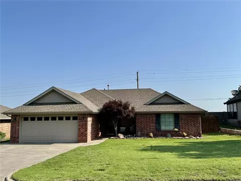 1413 Chisholm Trl, Weatherford, OK 73096