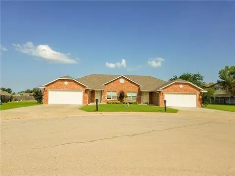 2334 Bent Tree, Shawnee, OK 74804