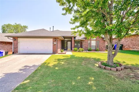 237 Waterfront Dr, Norman, OK 73071 photo 3