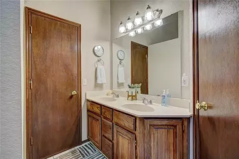 237 Waterfront Dr, Norman, OK 73071 photo 27