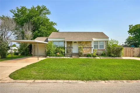 4617 SE 28th St, Del City, OK 73115
