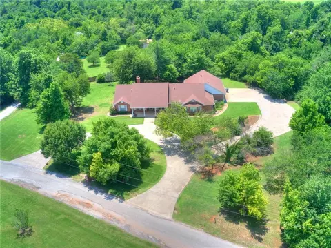 15201 Marie Dr, Piedmont, OK 73078