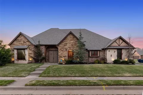 12613 Quartz Pl, Oklahoma City, OK 73170