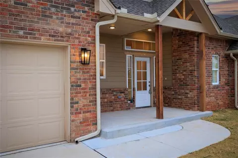 4101 Central Park Dr, Moore, OK 73160 photo 8