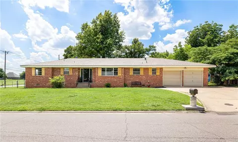 914 S Duane Ave, El Reno, OK 73036