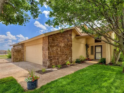 2237 Shadowridge Ct, Oklahoma City, OK 73159