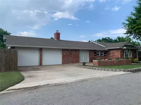 6601 NW 48th St, Bethany, OK 73008
