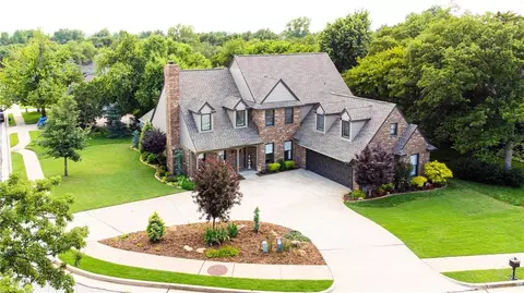 1200 Copper Rock Dr, Edmond, OK 73025