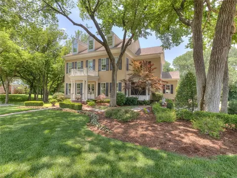 10601 Pond Meadows Dr, Oklahoma City, OK 73151