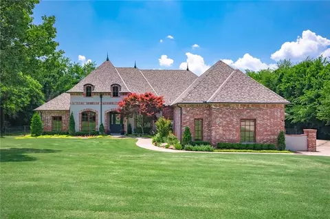 7412 NE 119th Pl, Edmond, OK 73013