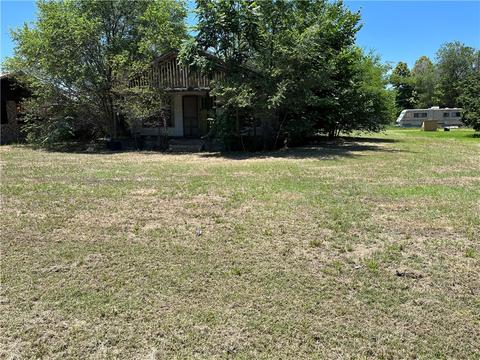 309 S Cedar Ave, Erick, OK 73645 photo 1
