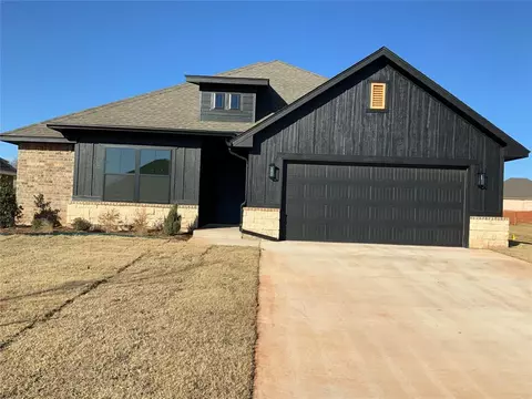 2905 SE 23 Cir, Moore, OK 73160