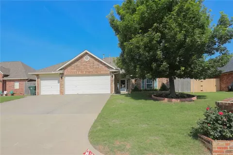 1979 Townsend Ct, Midwest City, OK 73130