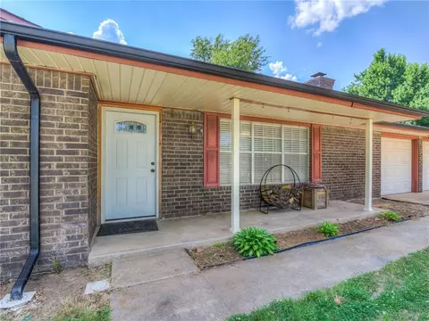 345 N Carolyn Dr, Choctaw, OK 73020