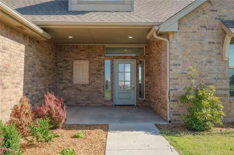 1411 Abraham Dr, Tuttle, OK 73089 photo 2