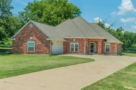 497 Houser Dr, Choctaw, OK 73020