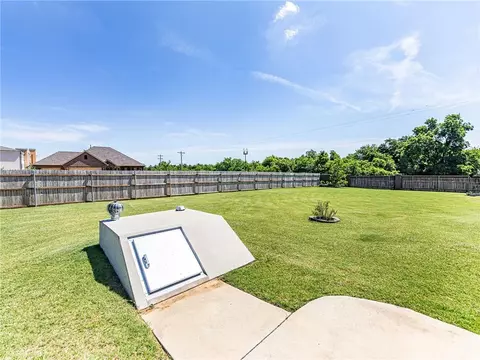 282 Mounds Rd, Harrah, OK 73045 photo 37