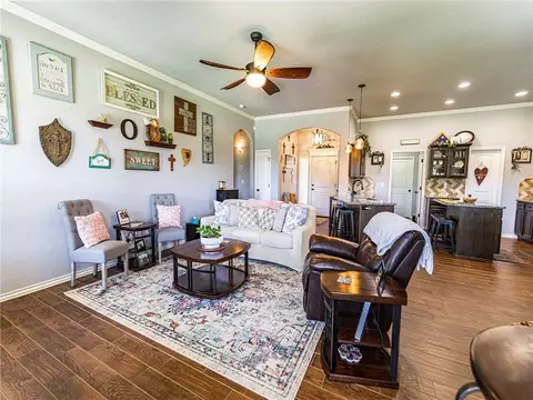 282 Mounds Rd, Harrah, OK 73045 photo 7