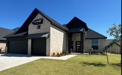 4804 Bermuda Dr, Mustang, OK 73064