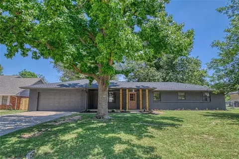 2533 Beaurue Dr, Norman, OK 73069
