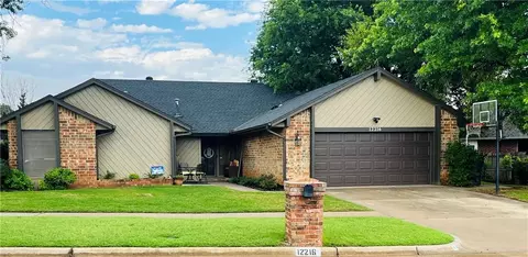 12216 Greenlawn Ave, Oklahoma City, OK 73170
