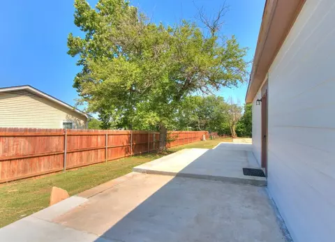 503 E Beech St, Tecumseh, OK 74873 photo 42