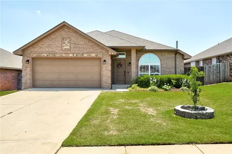 1620 Chambers St, Norman, OK 73071