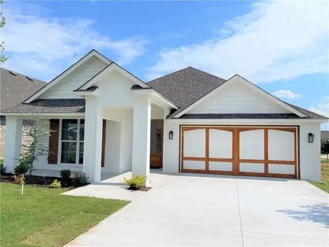 12728 NW 2nd Ter, Yukon, OK 73099