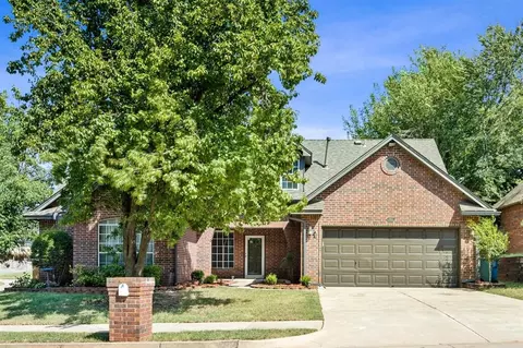1812 Chelsea Dr, Edmond, OK 73013