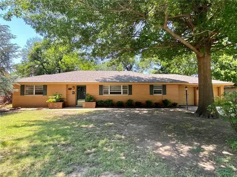 112 N Sherry Ave, Norman, OK 73069