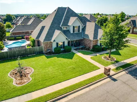 13612 Verona Strada, Oklahoma City, OK 73170