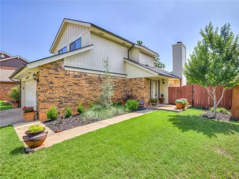 12912 Sue Ct, Oklahoma City, OK 73120