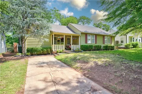 219 E 8th St, Edmond, OK 73034