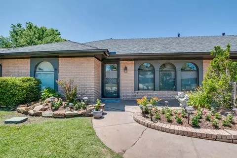 4716 NW 73rd St, Oklahoma City, OK 73132