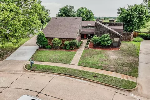 2122 Saddleback Blvd, Norman, OK 73072