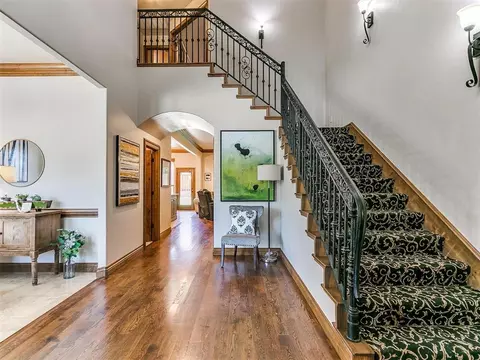 2800 Rustic Rd, Edmond, OK 73034 photo 3