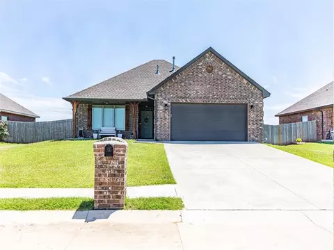 20952 Santa Fe Ave, Harrah, OK 73045